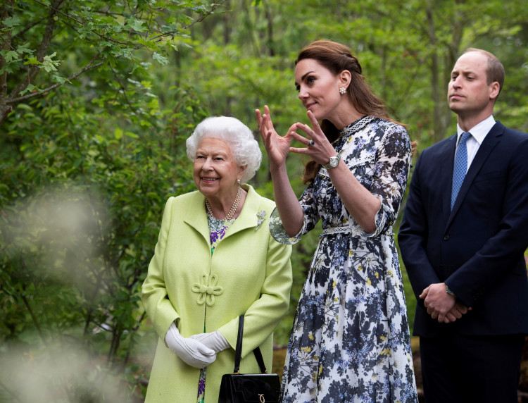Kate Middleton Reportedly Let Queen Elizabeth II Down When The Duchess of Cambridge Broke Royal Protocol 