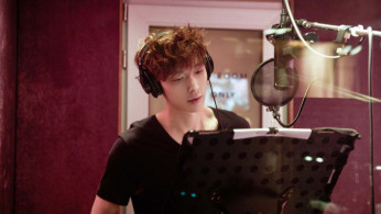 EXO Lay
