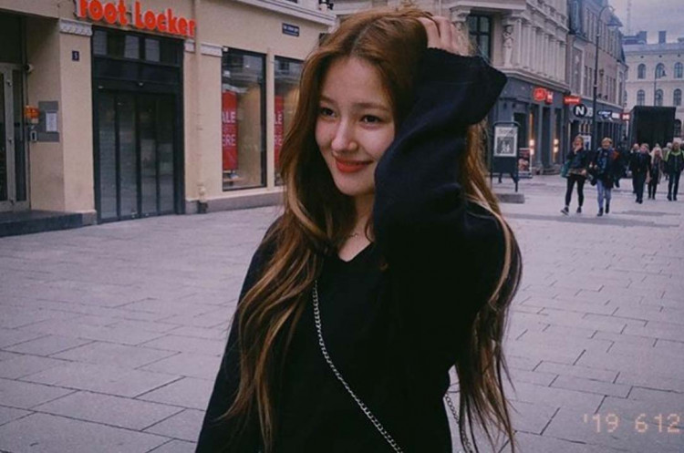 MOMOLAND Nancy 