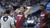 Luke Babbitt, Hassan Whiteside. Heat at Wizards 11/19/16 (CC BY-SA 2.0)