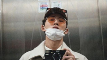 B.I 