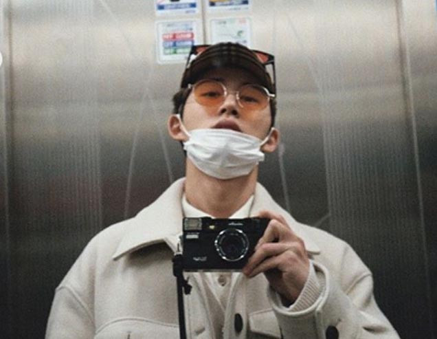 B.I 