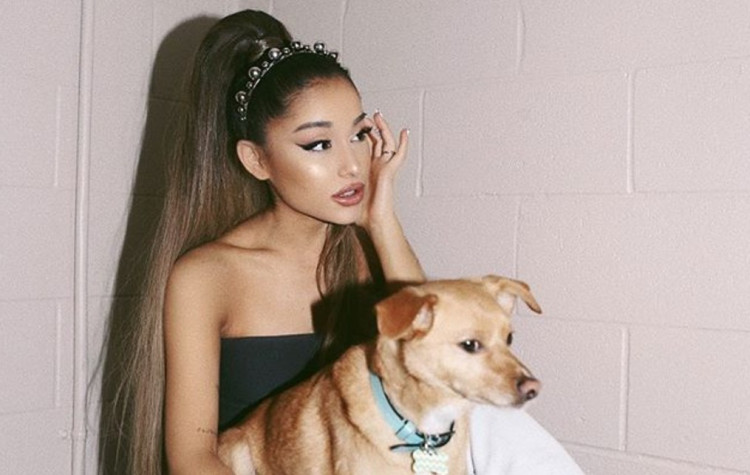 Ariana Grande Posts Touching Father’s Day Greeting For Estranged Father