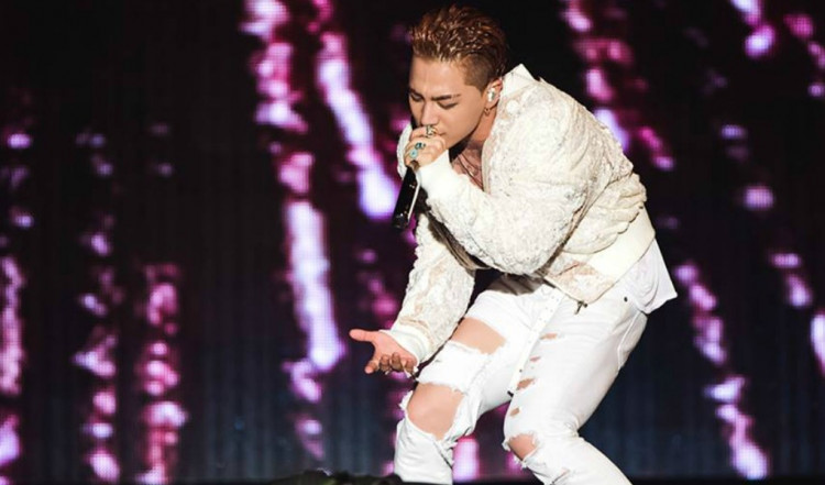 Just because Taeyang is in the military clearly doesn’t mean the BIGBANG star will settle for anything less.