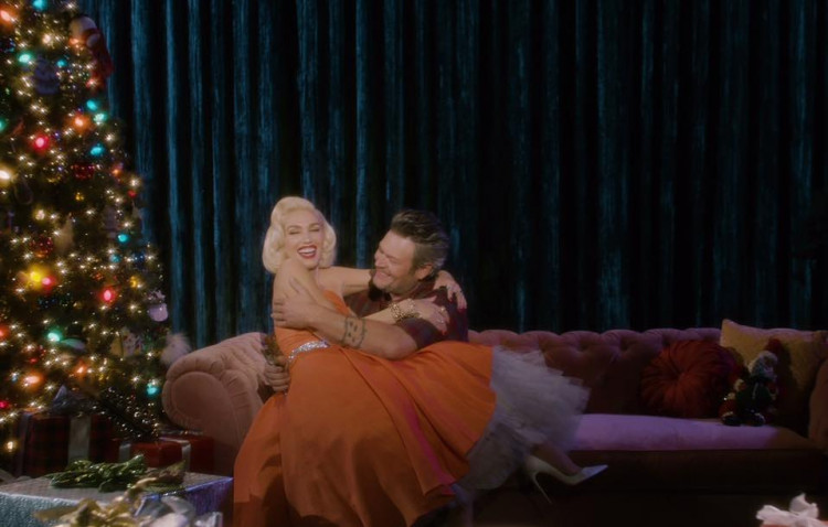 Gwen Stefani and Blake Shelton are waiting for this to happen before they get married.