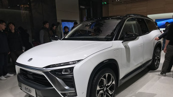 NIO ES8
