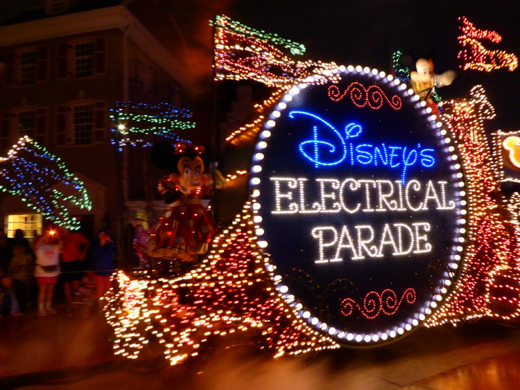 Parkgoers will once again have the chance to see over 600,000 lights dancing with the music with Main Street Electrical Parade.