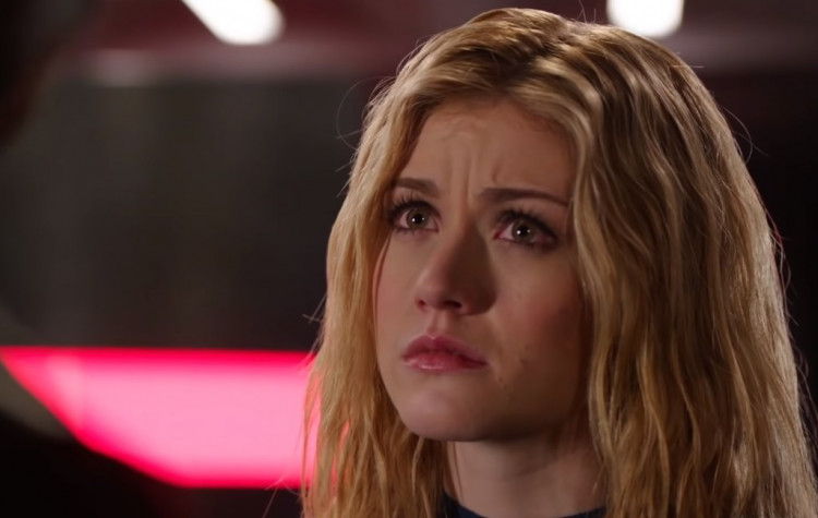 A lot of familiar faces are going to make their way in "Arrow" Season 8. 