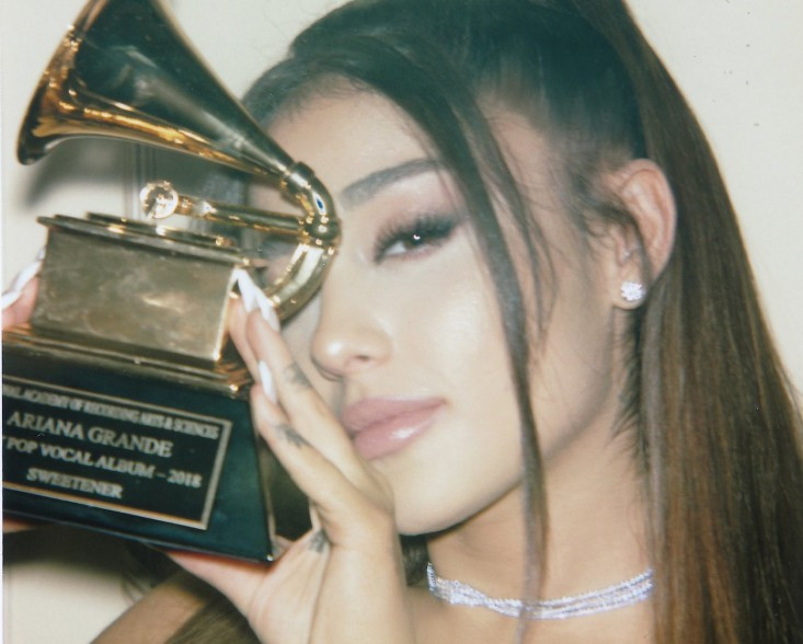 Ariana Grande Allegedly Refused An Honorary Title From Queen Elizabeth II