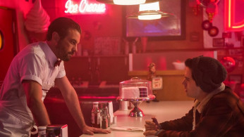 Episode 1 will honor Luke Perry, who used to play Fred Andrews' role, after his unexpected death in March.