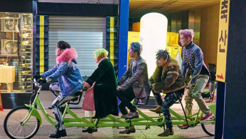 A lot of fans are still hoping for G-Dragon, T.O.P, Taeyang, Daesung, and Seungri to be together again. 