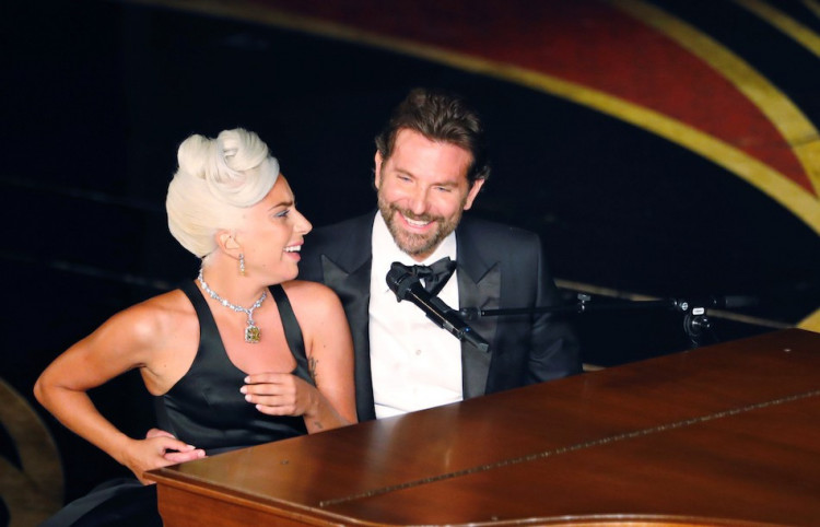 Bradley Cooper, Lady Gaga 