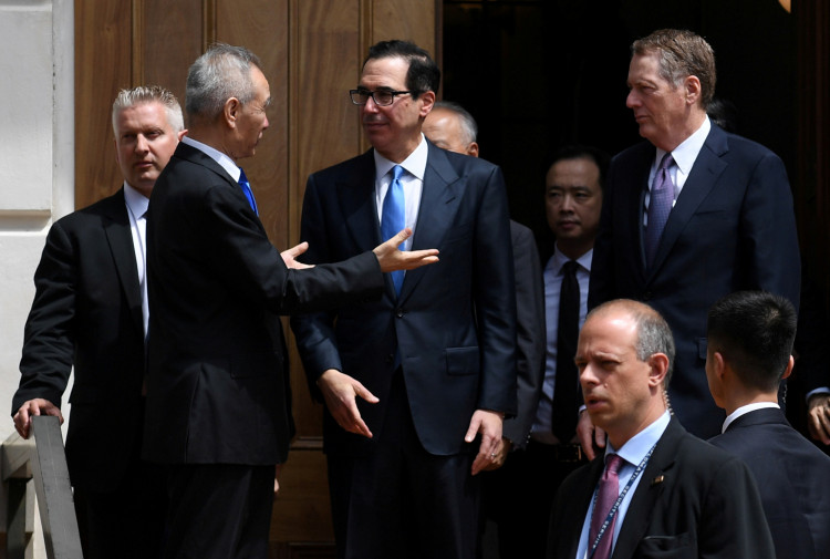 Chinese and U.S. trade delegations