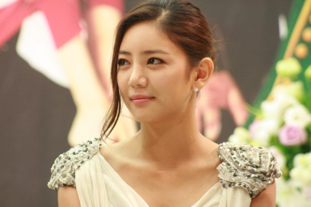 Lee Tae Im's husband sentenced to prison for alleged fraud, did she know?