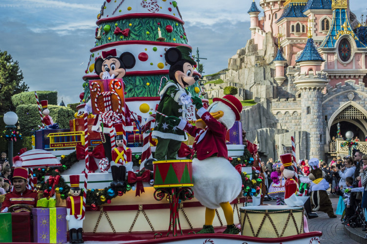 Disneyland Paris has unveiled its Christmas schedule, and it promises a wonderful, magical experience.