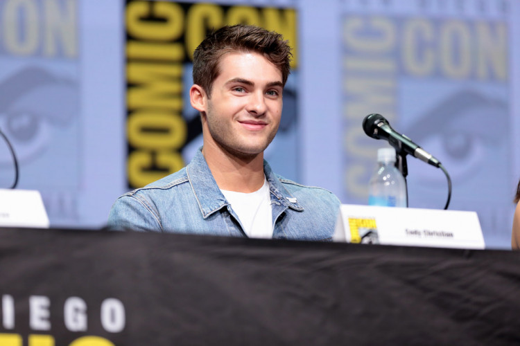 All American Season 2 will continuously explore Olivia and Asher's relationship. 