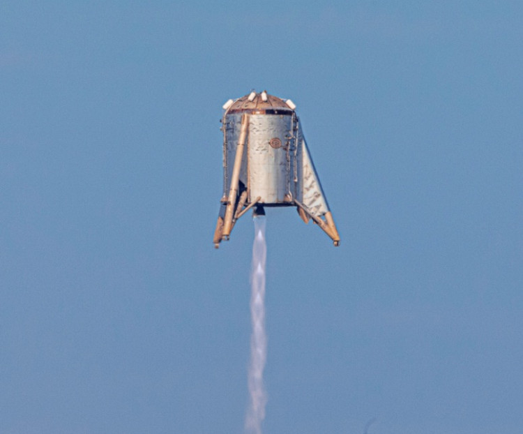 SpaceX's Mars Starship prototype "Starhopper" hovers over its launchpad during a test flight in Boca Chica, Texas, U.S. August 27, 2019. REUTERS/Trevor Mahlmann